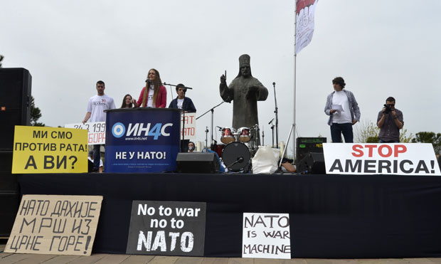 Референдум па у НАТО